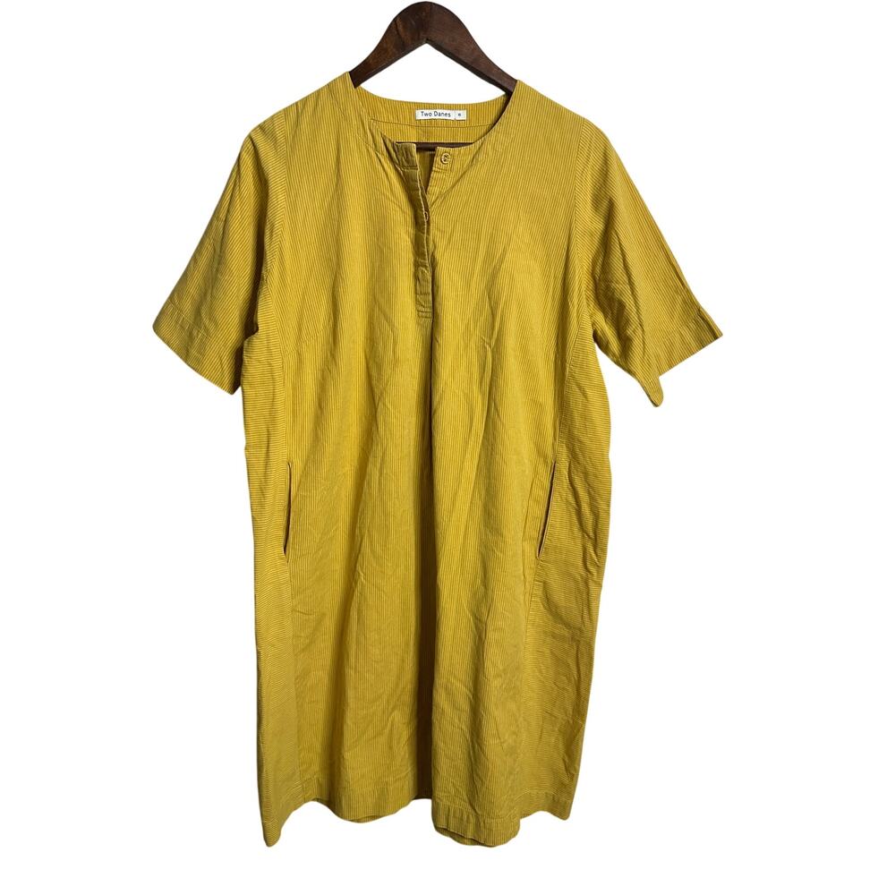 Two Danes Pinstripe Oversized Shift Tunic Dress in Mustard Yellow size XS